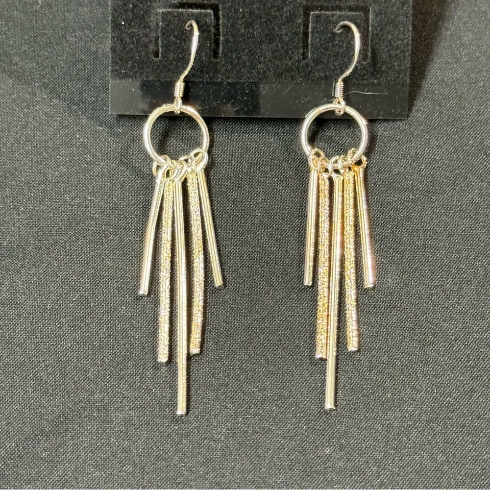Fashion Silver & Gold Toned Large drop Shaped Dangle Earrings Fish Hook
…